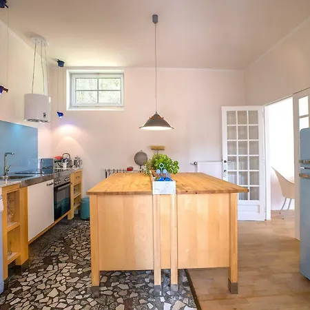 Apartman Loft In Alter Schule